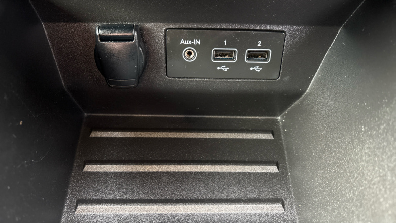 Renault Clio 1.0 TCe 90 Iconic 5dr Petrol Hatchback